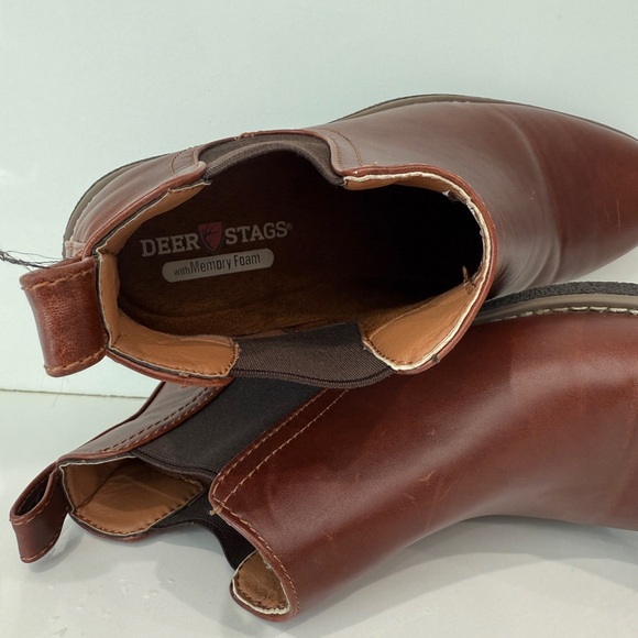 Deer Stags Rockland Memory Foam Chelsea Boot Brown - Picture 5 of 7